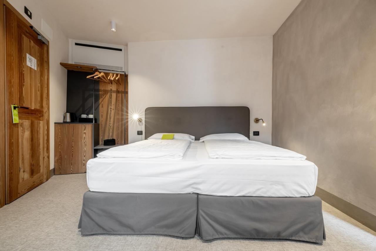 Curt Di Clement Eco Mobility Hotel Tirano Luaran gambar